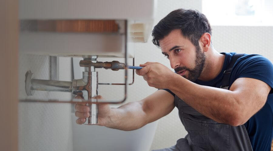 Expert burst pipe repair services in Atlanta, NE